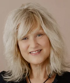 Wahrsagerin Rija